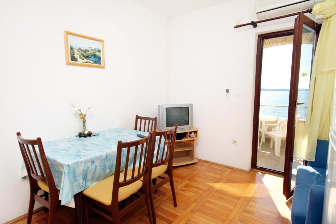 Apartments By The Sea Kozino, Zadar - 5803 Kültér fotó